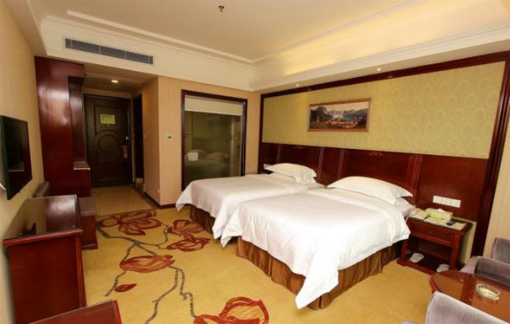Vienna Hotel Shouti Beijing Bagian luar foto
