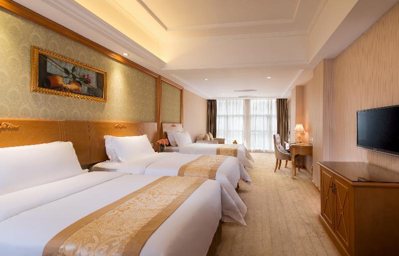 Vienna Hotel Shouti Beijing Bagian luar foto
