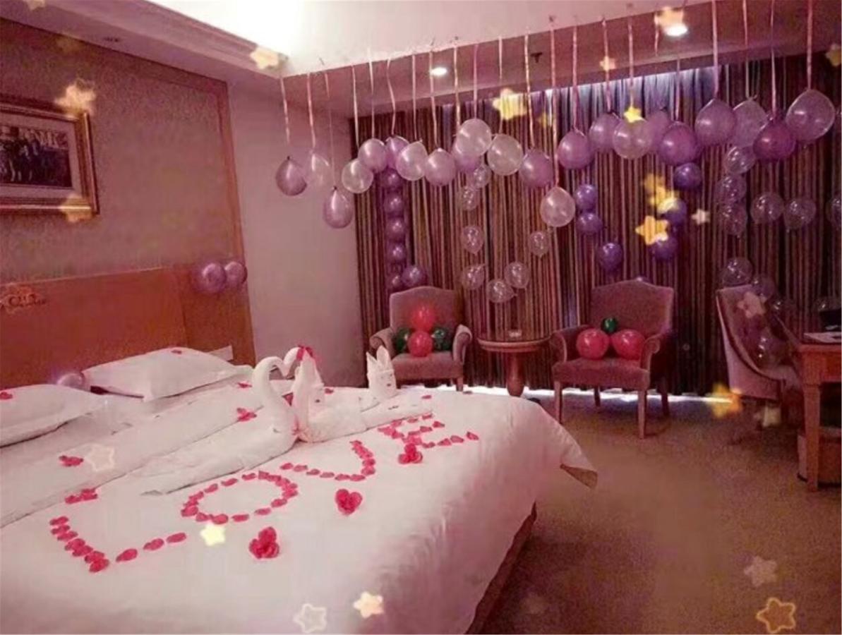 Vienna Hotel Shouti Beijing Bagian luar foto