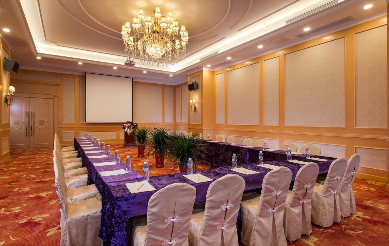 Vienna Hotel Shouti Beijing Bagian luar foto